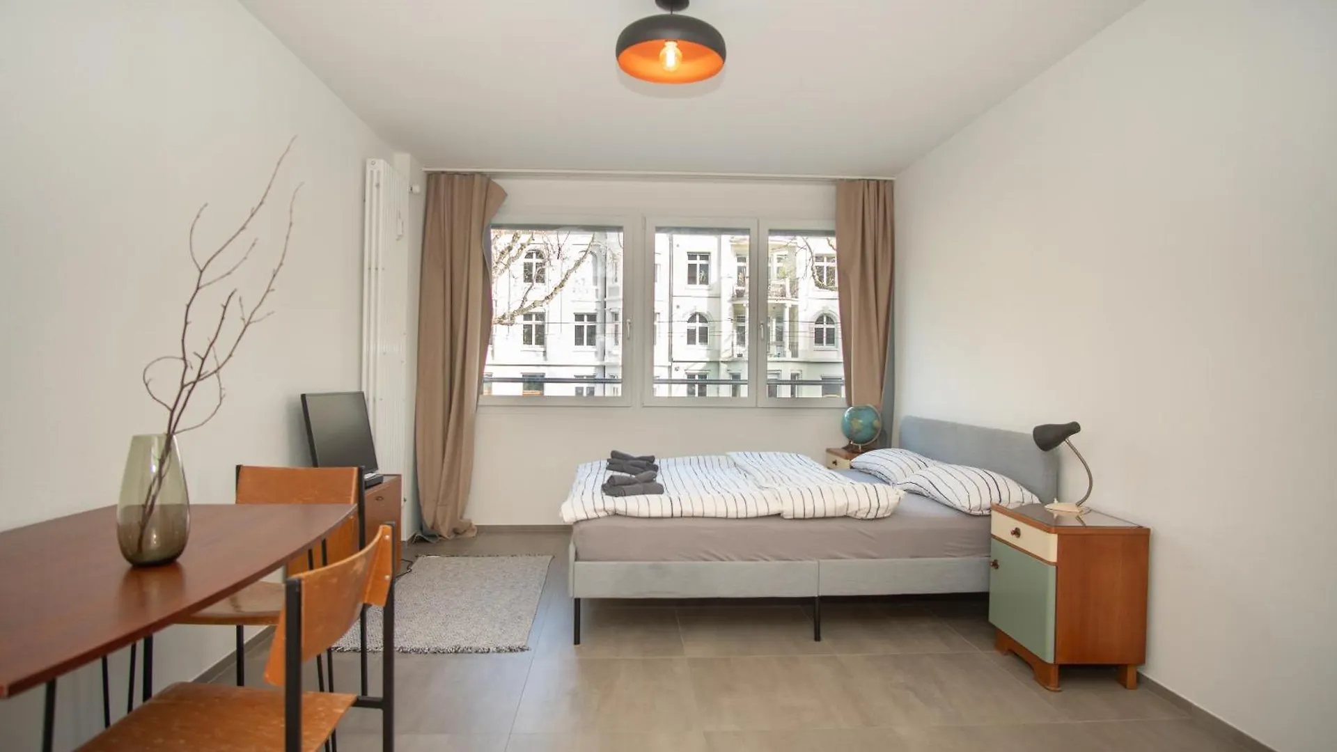 Modern Apartment In Basel With Free Baselcard