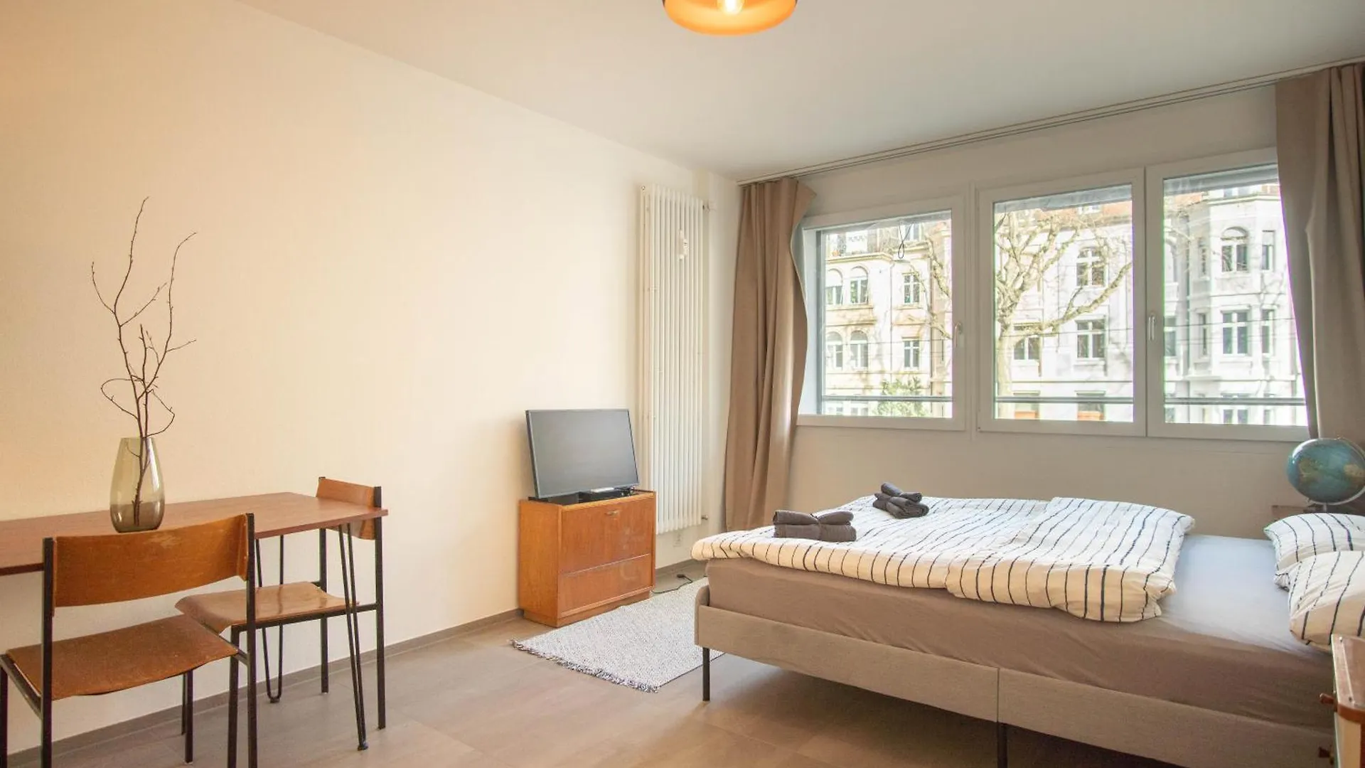 Modern Apartment In Basel With Free Baselcard 0*,  Switzerland